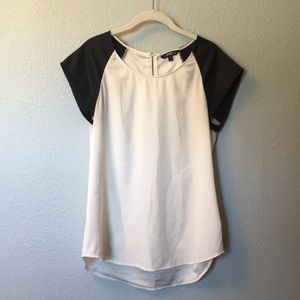 Express Silky Back Zip Tee